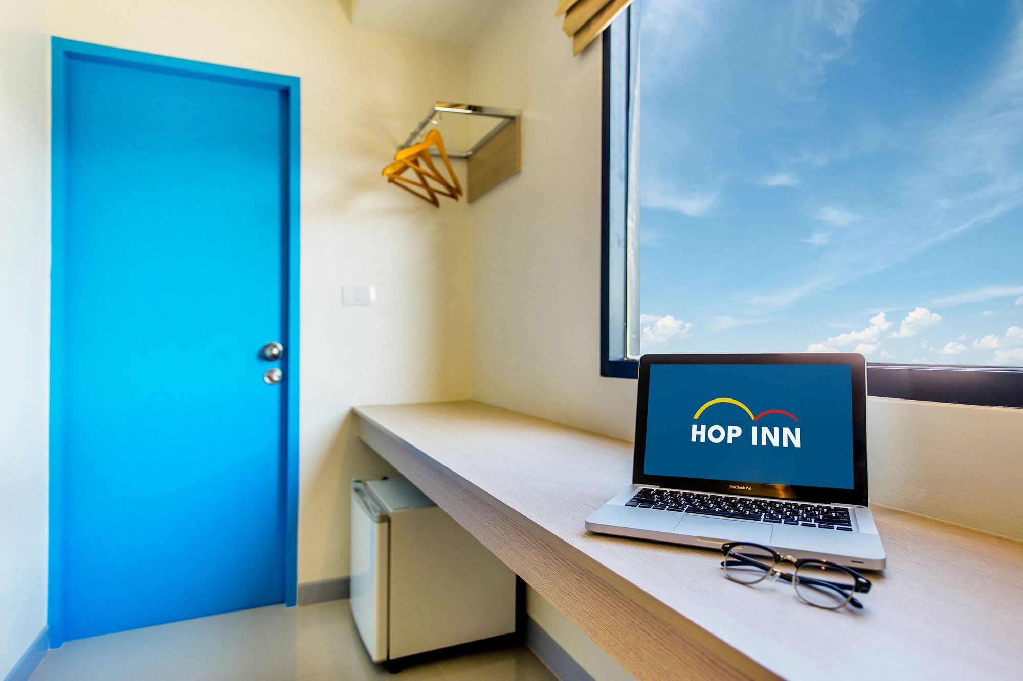 Hop Inn Lop Buri Exterior foto
